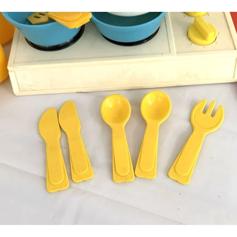 Vtg 1978 Fisher-Price Stove Top Glow Magic Burners 919 Accessories Bell WORKS